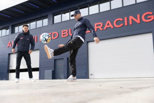Ferran Torres se reune con Alinghi Red Bull Racing